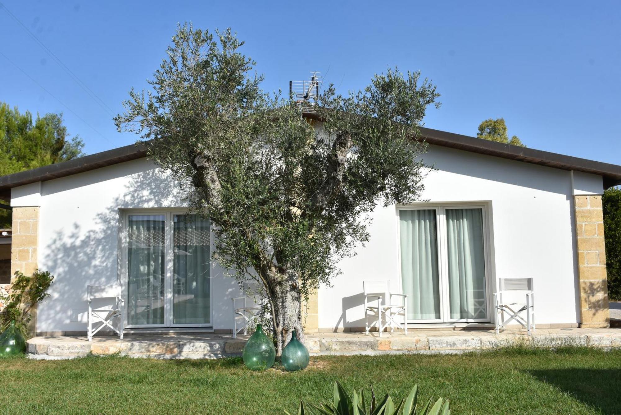 Masseria Tenuta Flora Maria Leverano Eksteriør bilde