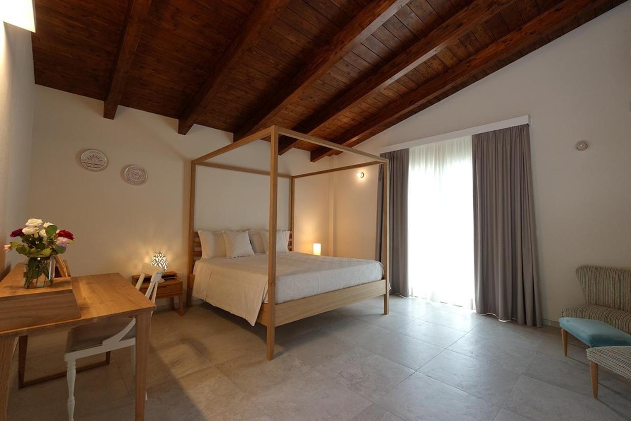 Masseria Tenuta Flora Maria Leverano Eksteriør bilde