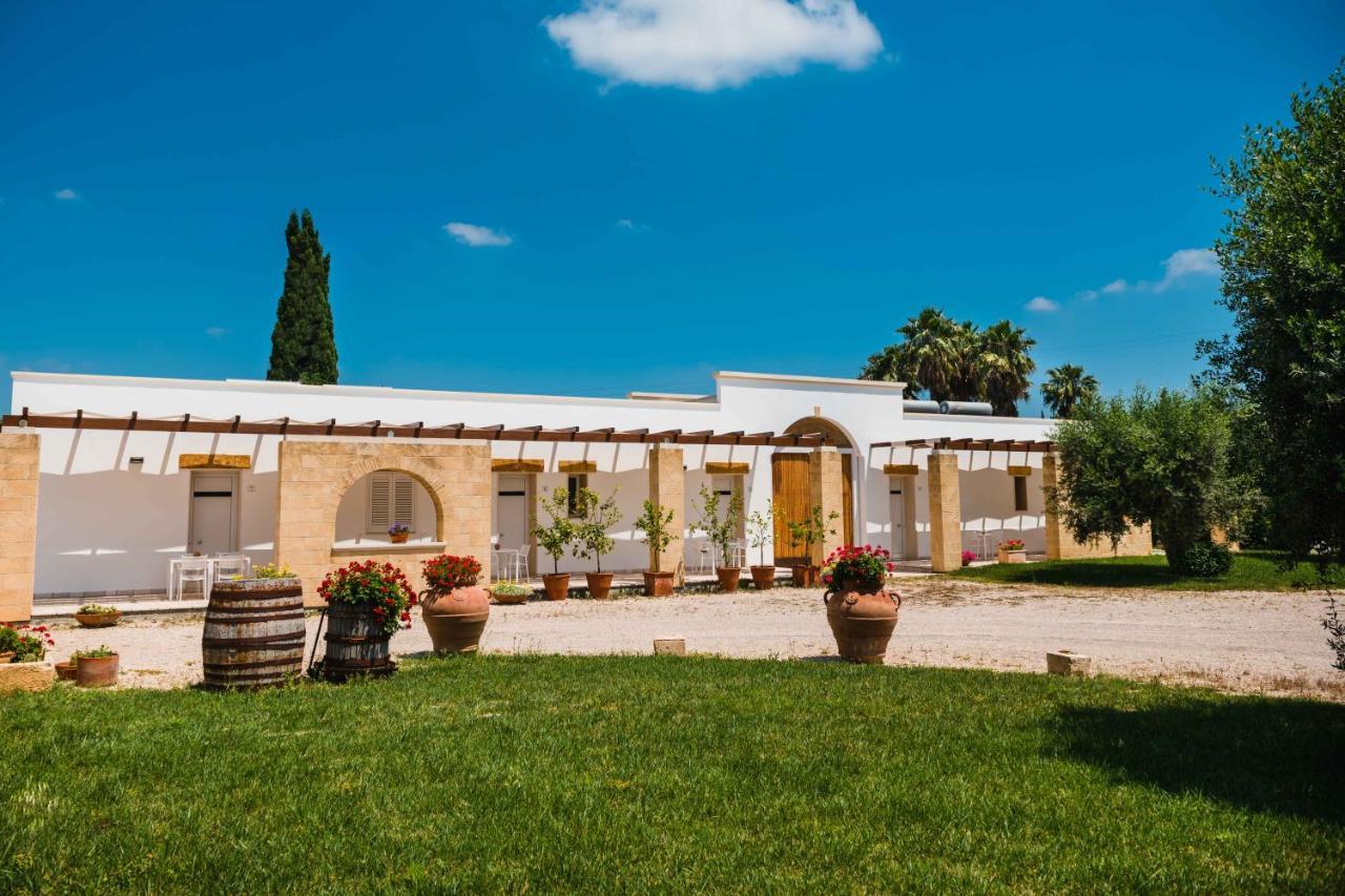 Masseria Tenuta Flora Maria Leverano Eksteriør bilde