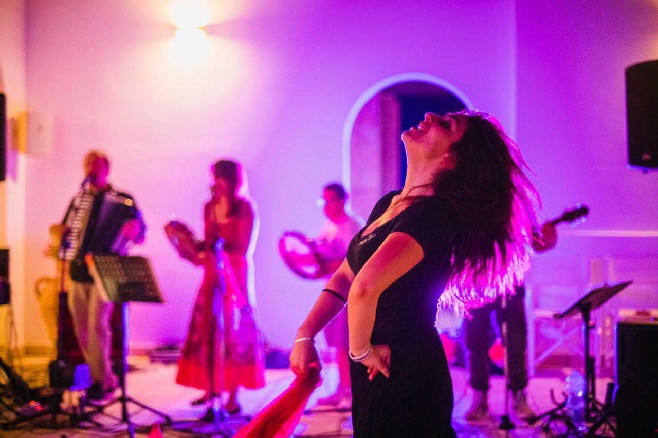 Masseria Tenuta Flora Maria Leverano Eksteriør bilde
