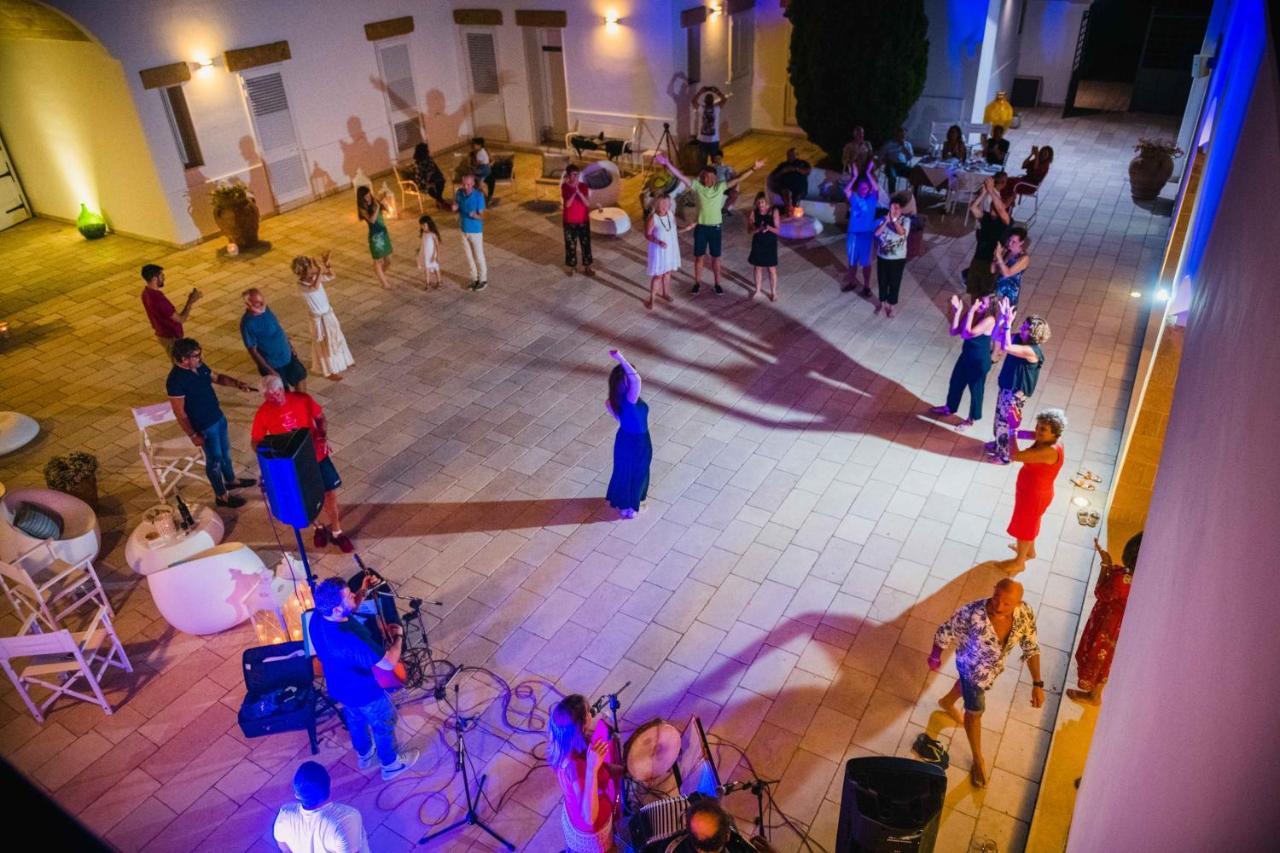 Masseria Tenuta Flora Maria Leverano Eksteriør bilde