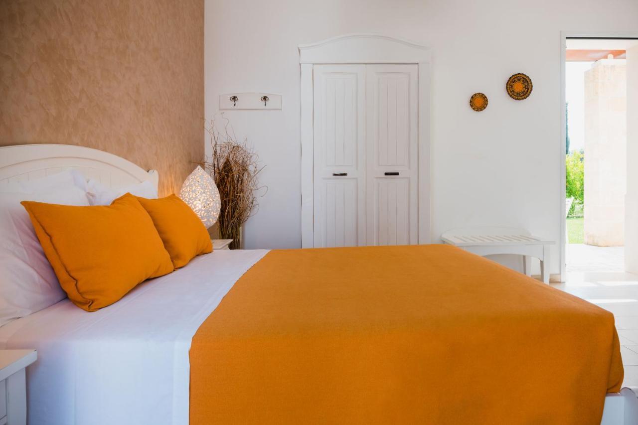 Masseria Tenuta Flora Maria Leverano Eksteriør bilde